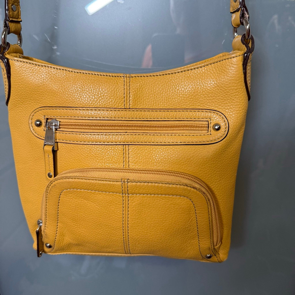 Tignanello Leather Crossbody Bag Yellow Silver Adjustable Strap - Picture 3 of 9